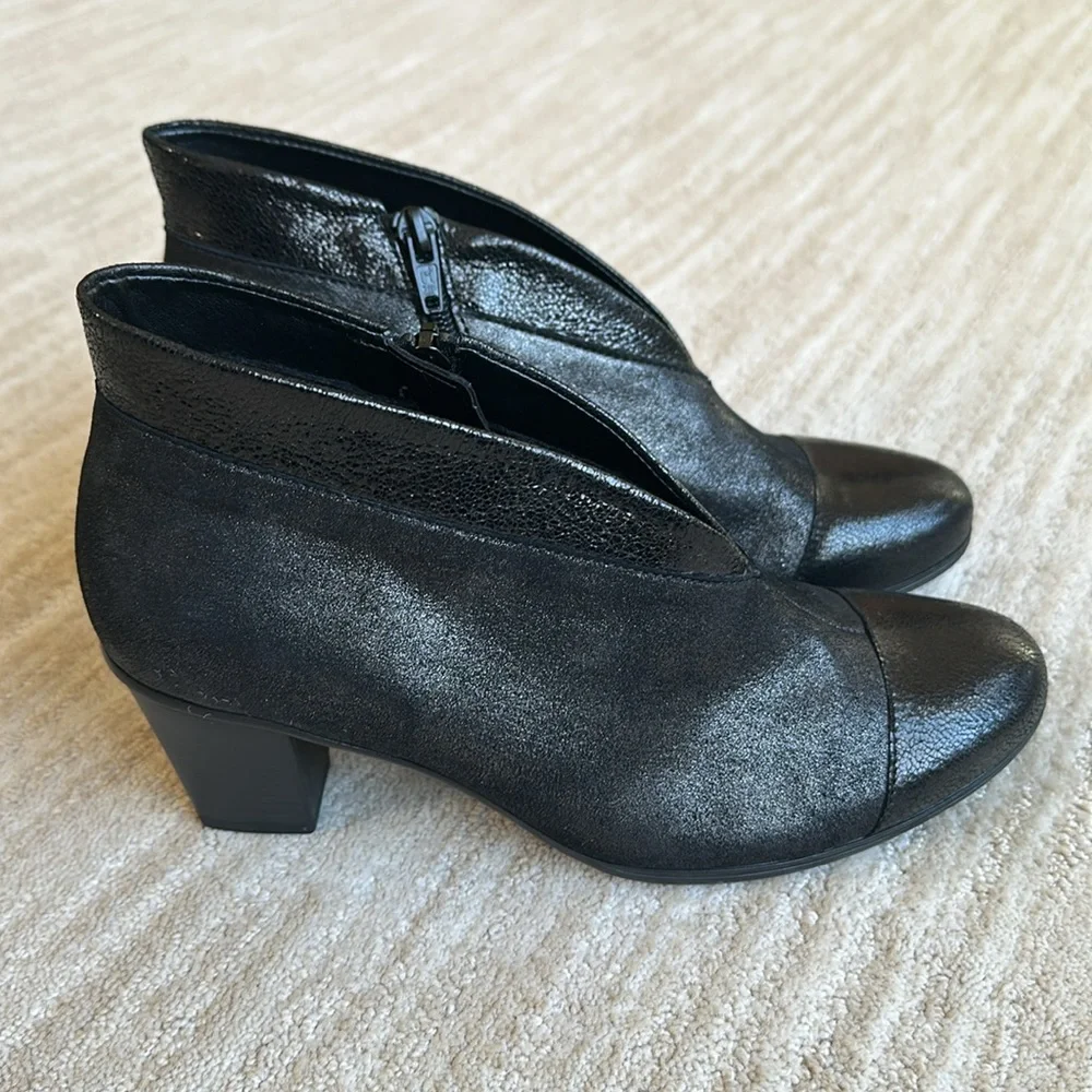 Like New Gabor Enfield Ankle Booties Metallic Black Boots Size UK 5 | US 7.5